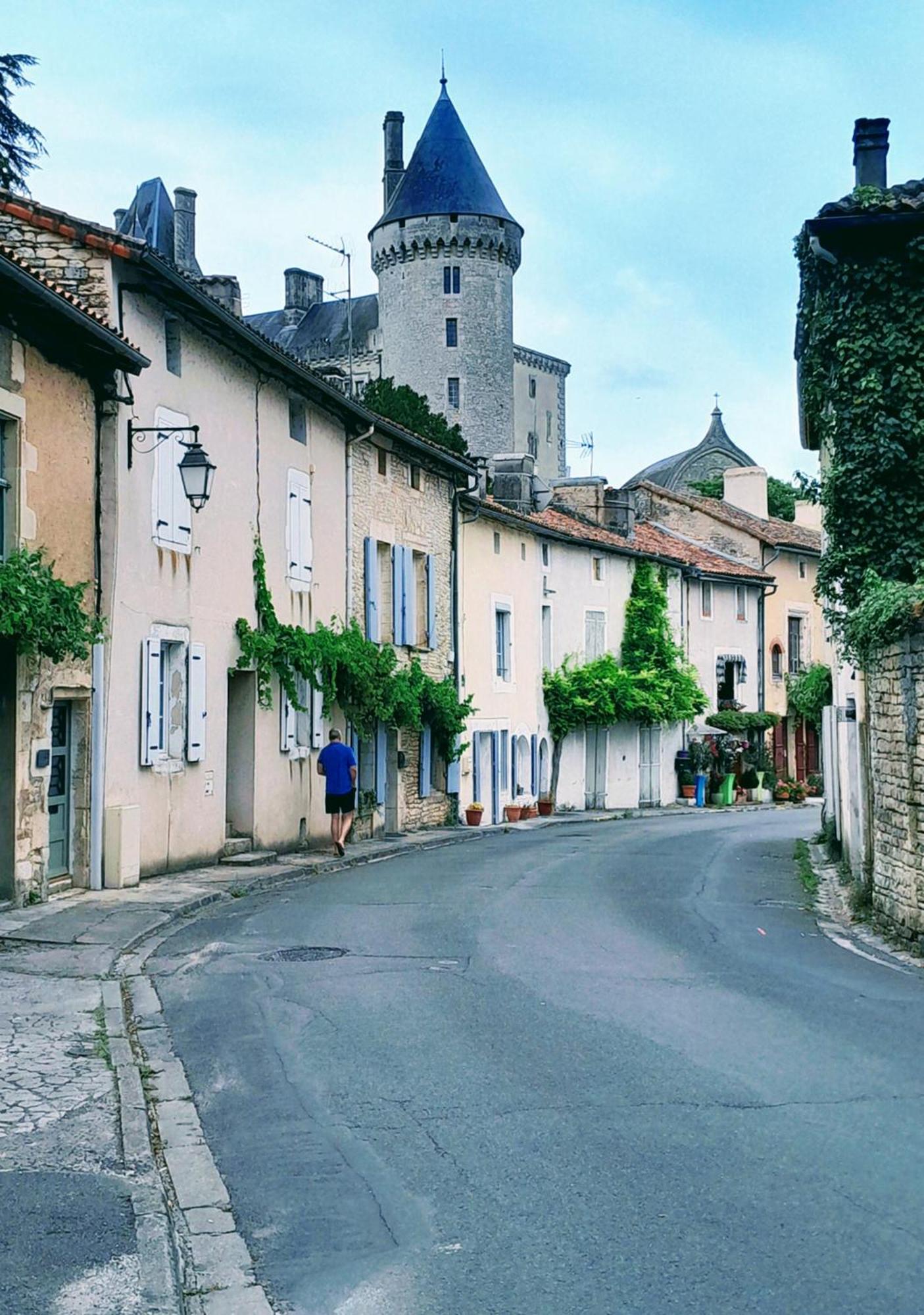 La Maison Du Petit Lac Messé Eksteriør billede