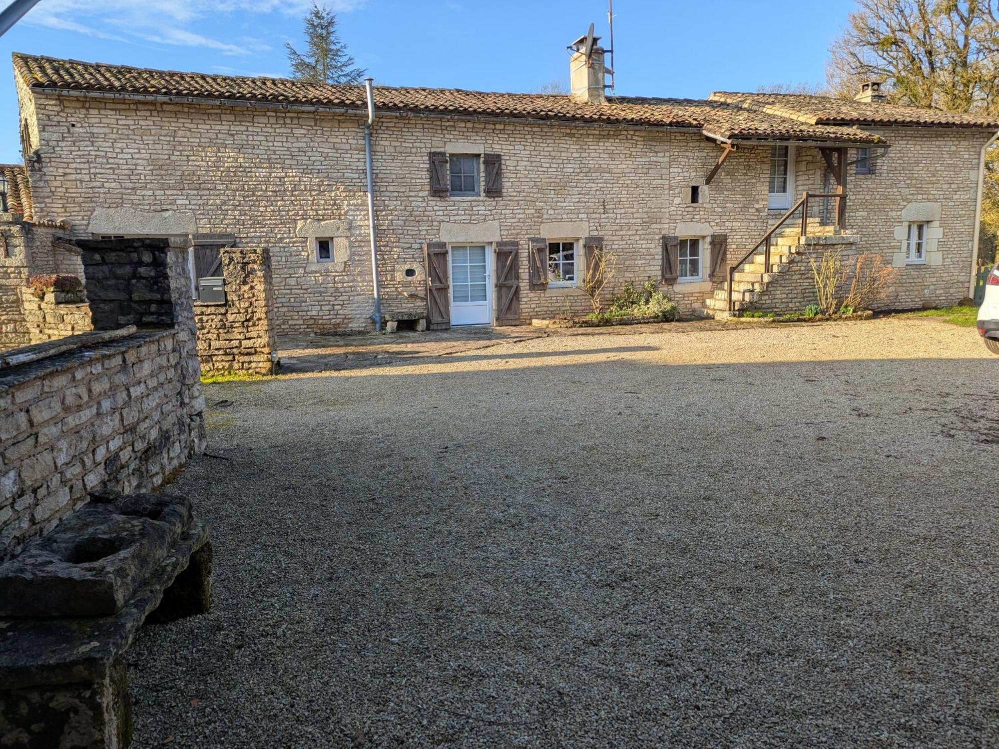 La Maison Du Petit Lac Messé Eksteriør billede